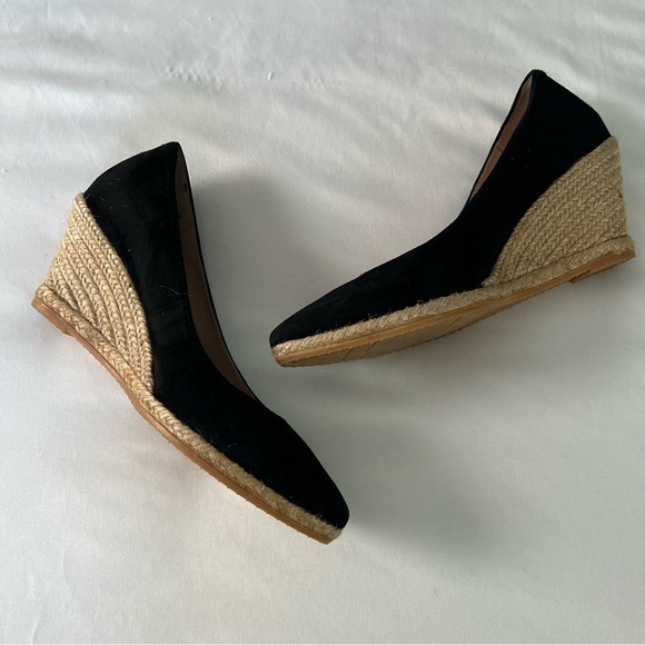 Viscata Limited Edition Black Suede Roses V Cut Espadrille Wedges - Picture 5 of 7
